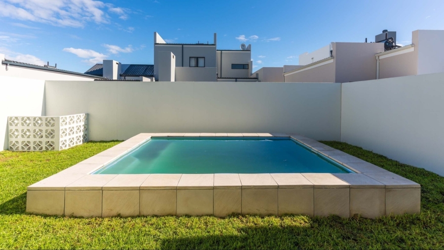 4 Bedroom Property for Sale in Sandown Western Cape
